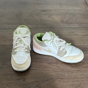 Nike Air Jordan 1 Low SE - White, Pink and Green, Pastel Grind, Women’s Size 6